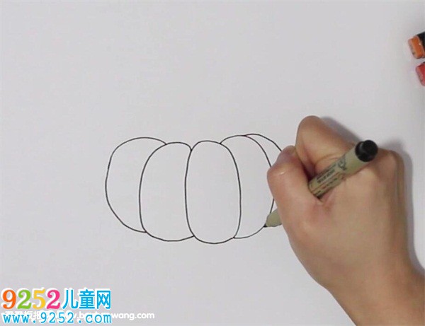 南瓜<a href=http://inspiredelm.com/jianbihua/ target=_blank class=infotextkey>簡筆畫</a>