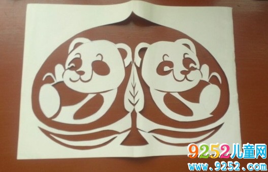 熊貓動物<a href=http://inspiredelm.com/jianzhi/ target=_blank class=infotextkey>剪紙</a>