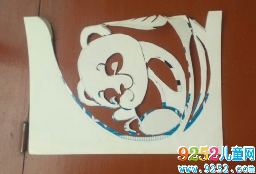 熊貓動物<a href=http://inspiredelm.com/jianzhi/ target=_blank class=infotextkey>剪紙</a>