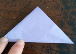小松鼠動(dòng)物<a href=http://inspiredelm.com/jianzhi/ target=_blank class=infotextkey>剪紙</a>