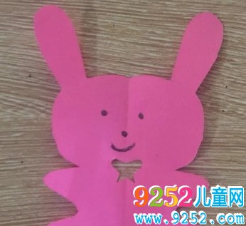 拔蘿卜的兔子